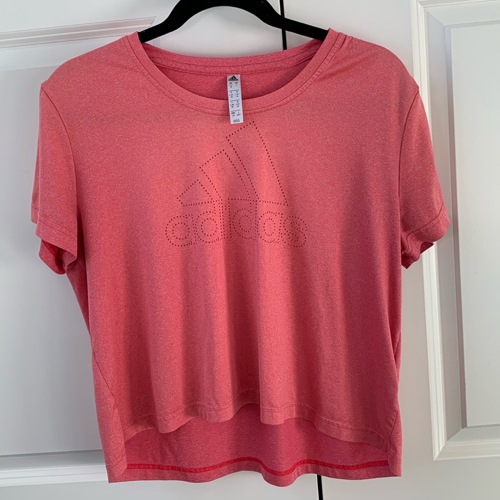 Adidas Cropped Tee Ultra Soft - Size Med/Large